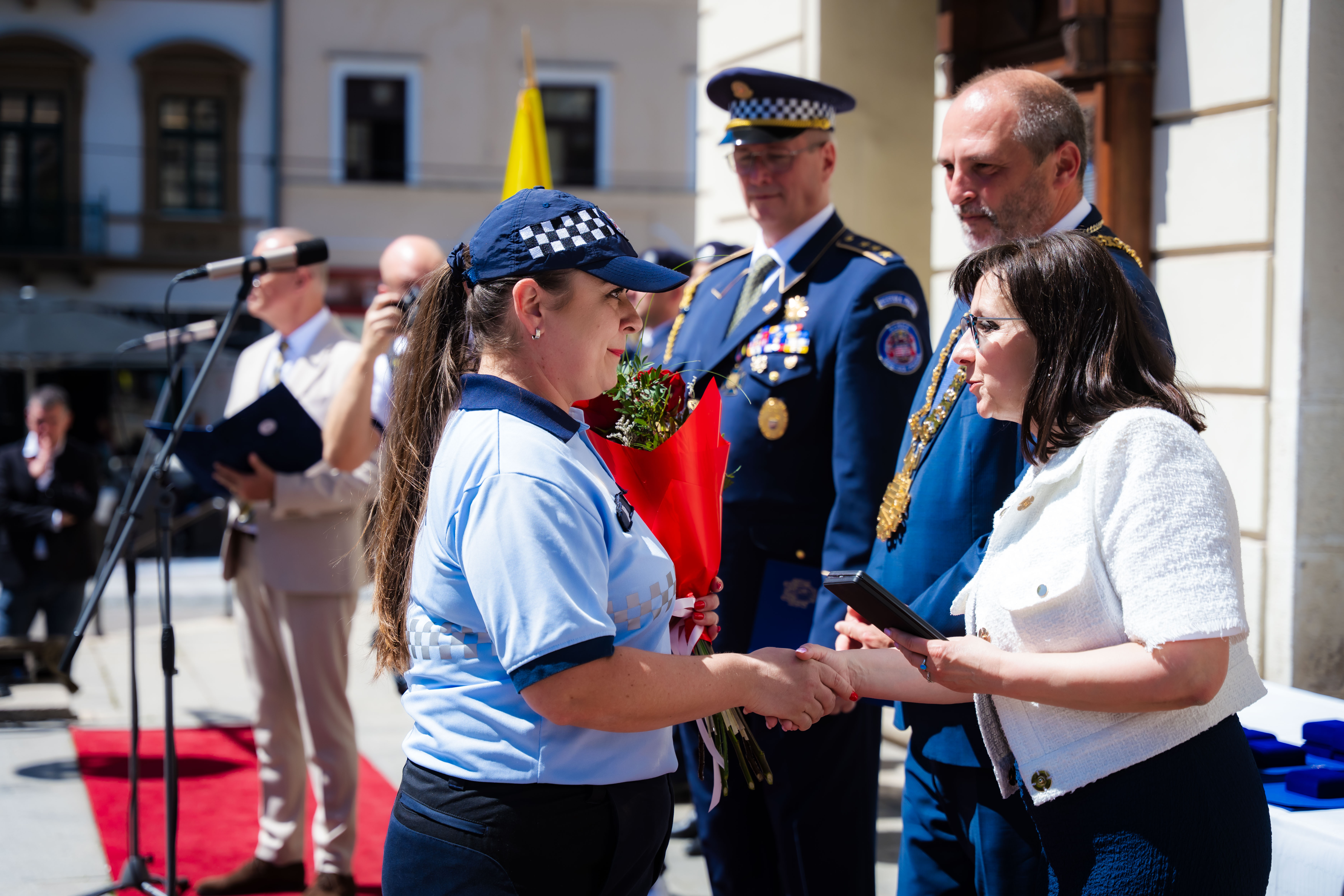 Slavnostne ocenovanie prislusnikov Mestskej policie mesta Kosice -1-82